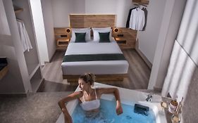 Jacuzzi suite Piazza dei Leoni